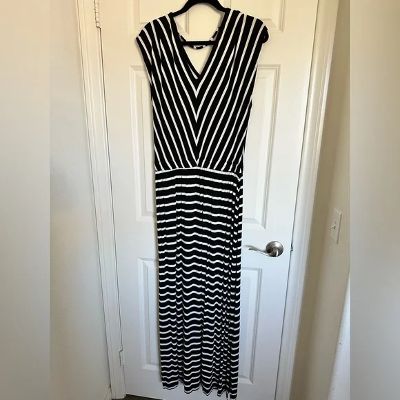 goat maxi dress Athena Maxi Tall / 2X / Limited Dragon Blood